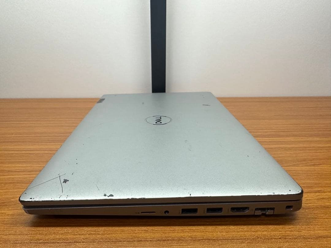 Windowsノート本体 Dell Latitude 5520 i7-1165G7 8Gb 256Gb