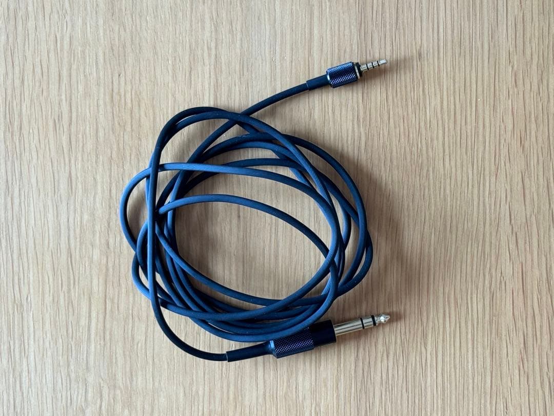 SONY MDR-MV1 ヘッドホン(箱あり＋ケーブル)