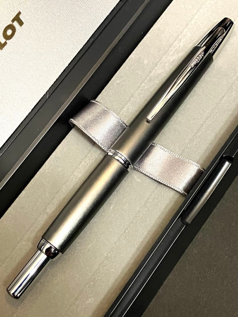 パイロット キャップレスデシモ 20カラーズ ダークグレー M 中字