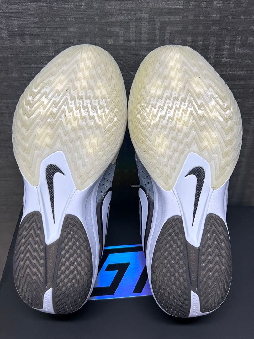 Nike GTカット3 ＥＰサイズ28cm