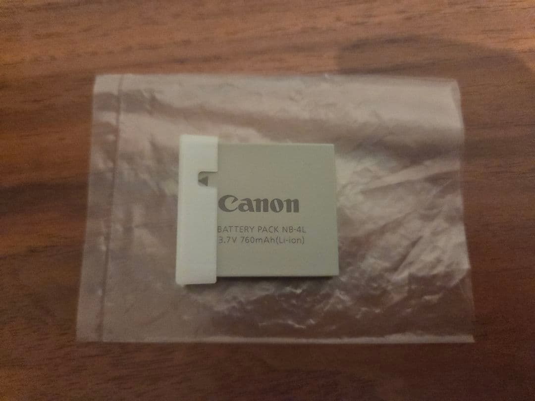 早い者勝ち！【美品】Canon IXY DIGITAL 20 IS 本体と付属品