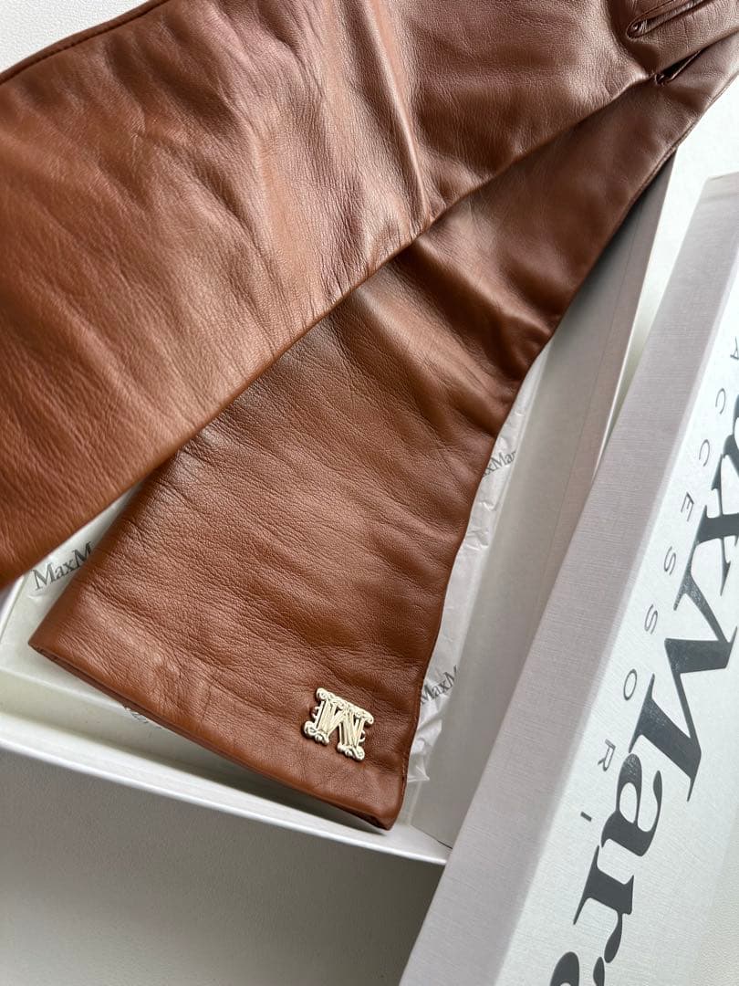MaxMara ブラウンレザー ロンググローブ