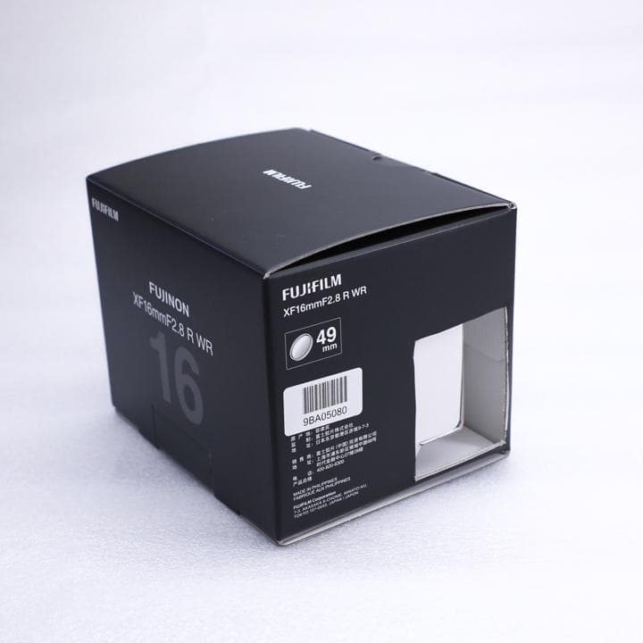 【ほぼ新品・未使用】FUJIFILM XF16mmF2.8 R WR