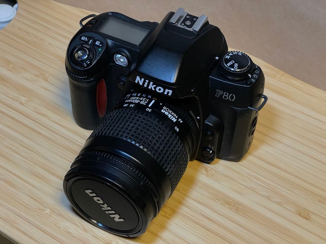 極美品Nikon F80 フィルム一眼レフカメラ　セット