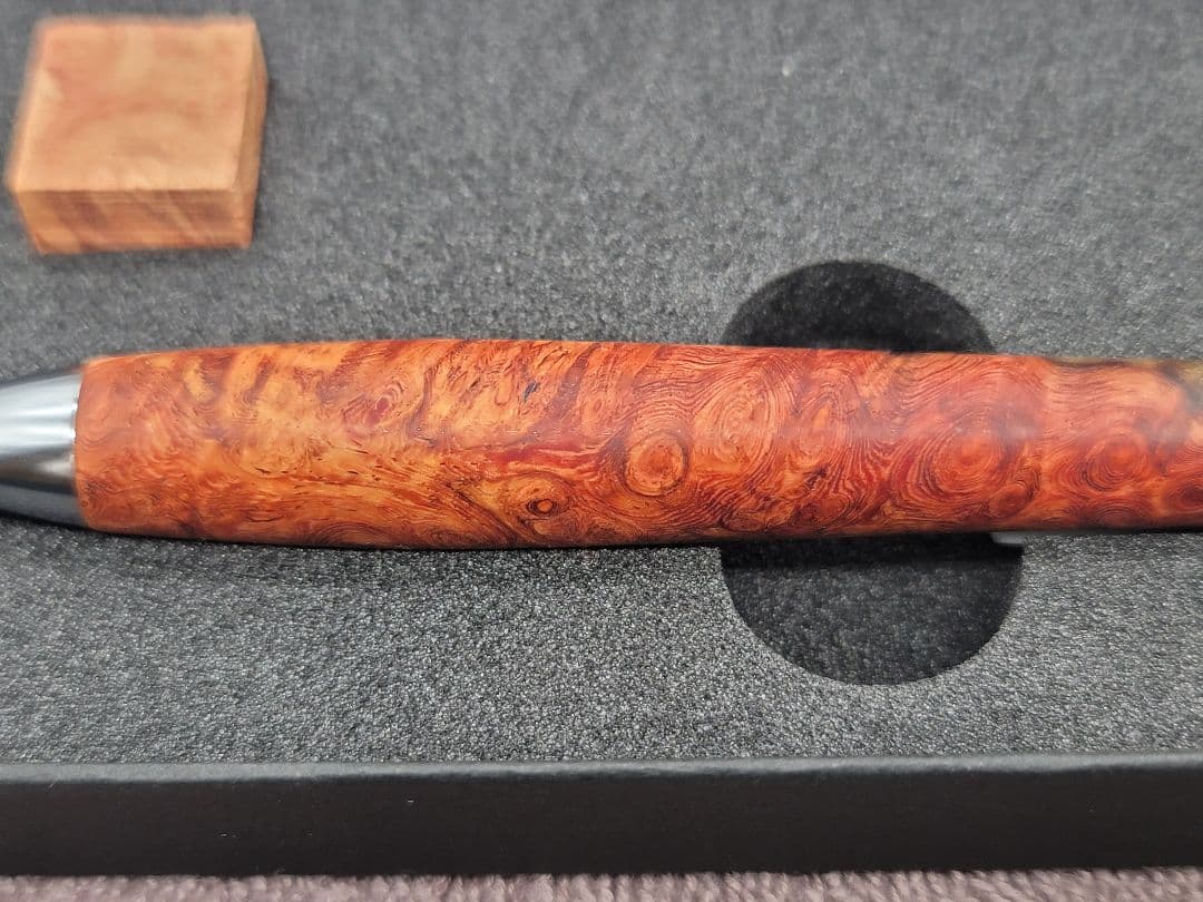 新品　こぶた工房　極上花梨瘤　赤青　シャープペンシル0.5ミリ