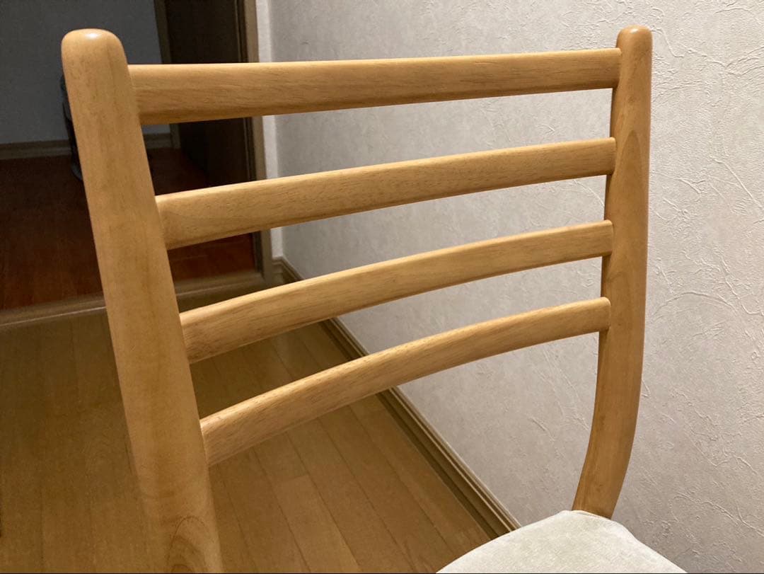 モダンベージュ ダイニング　チェア