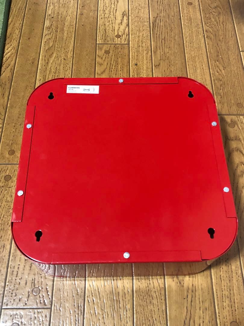 IKEAイケア　GUNNERN 鍵付きキャビネット　救急箱