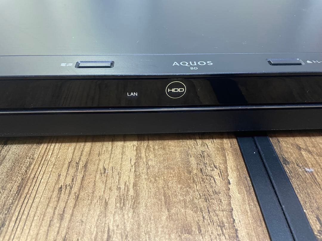 シャープ AQUOS BD-NW1000ブルーレイレコーダー