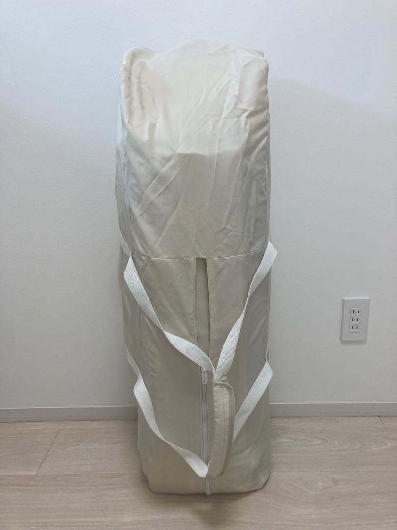 ココネルエアープラス aprica ホワイト ベージュ