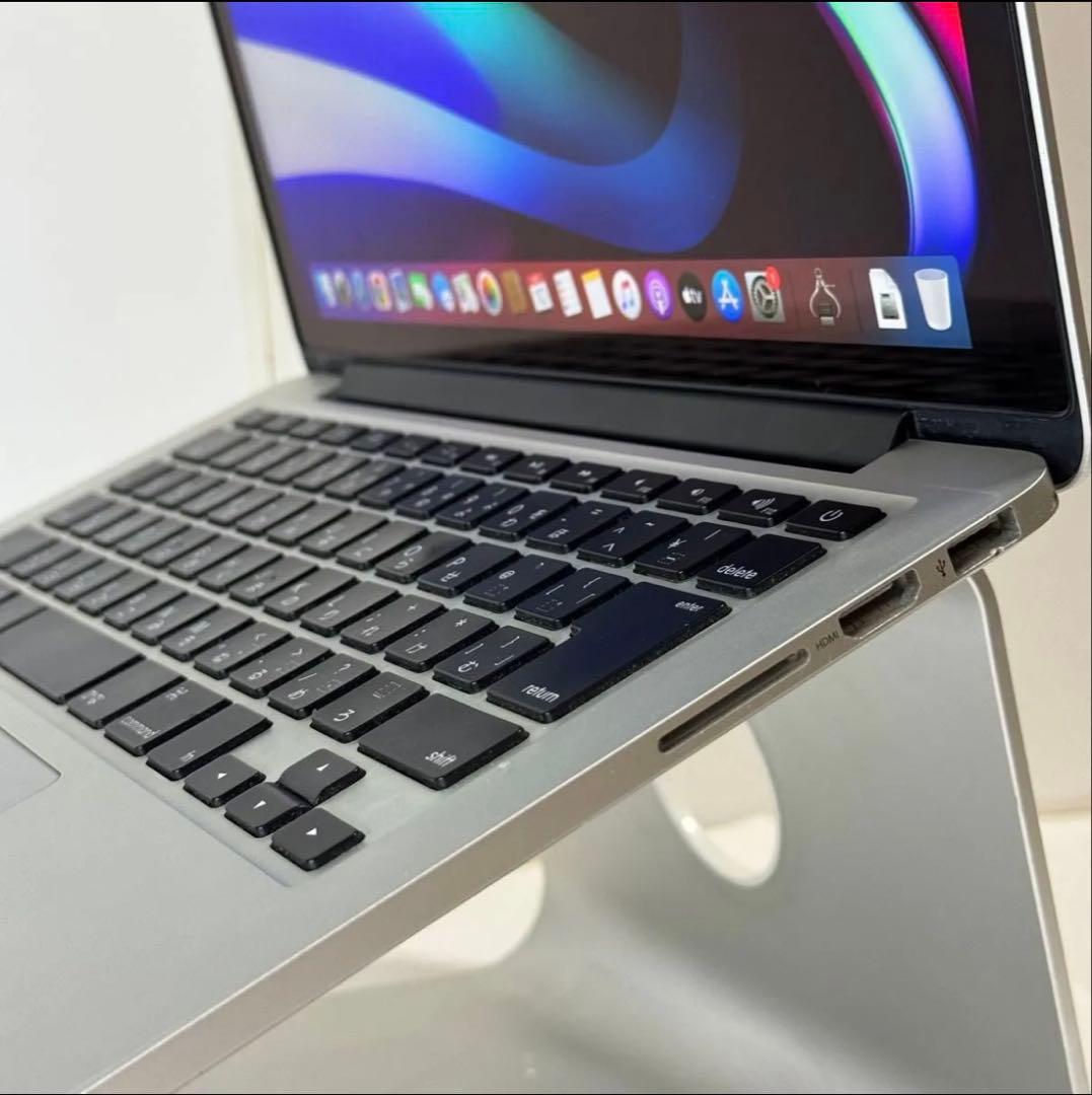 MacBook Pro 13㌅ CTO Corei7/8G/768Gフルスペック