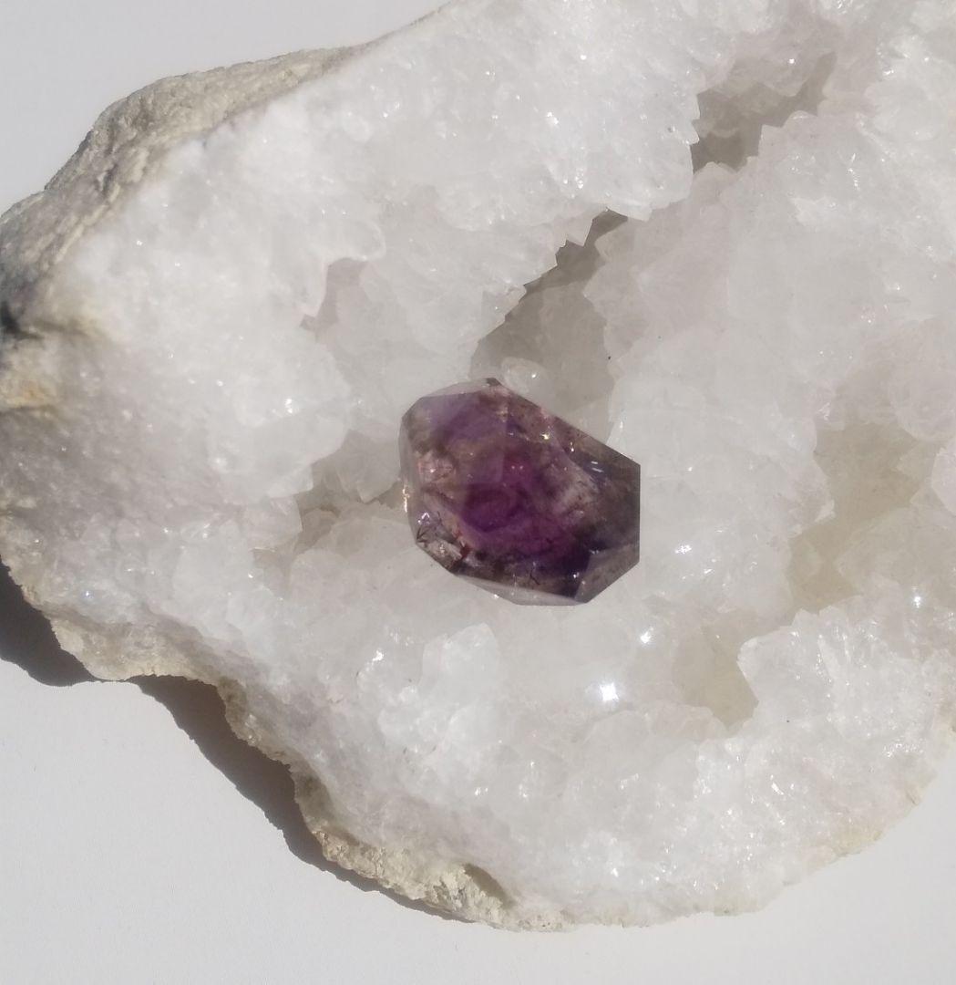 セール　古代の水入り アメジスト