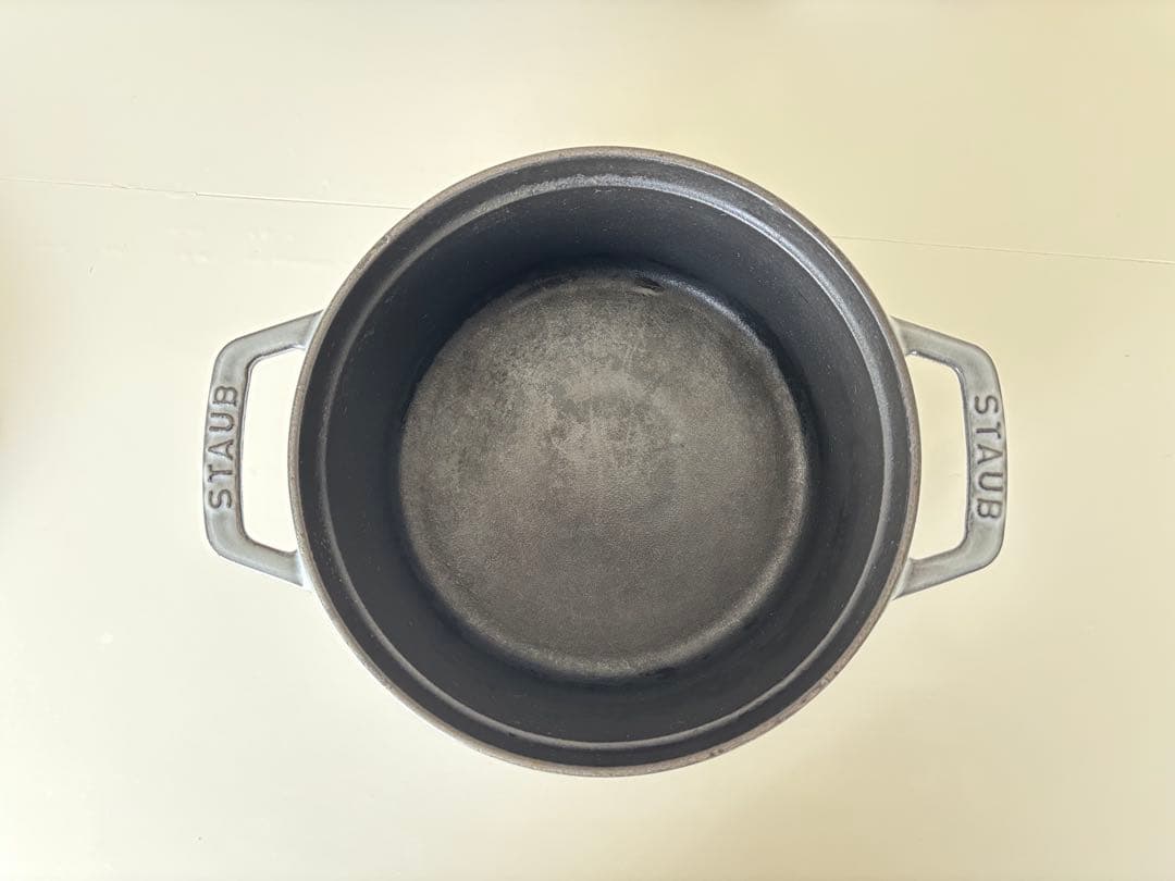 週末限定 staub 18cm ピコ・ココット ラウンド グレー