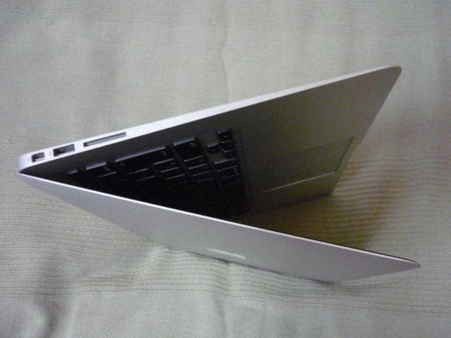 13\" Apple MacBook Air Core i5【初めてのMacに！】
