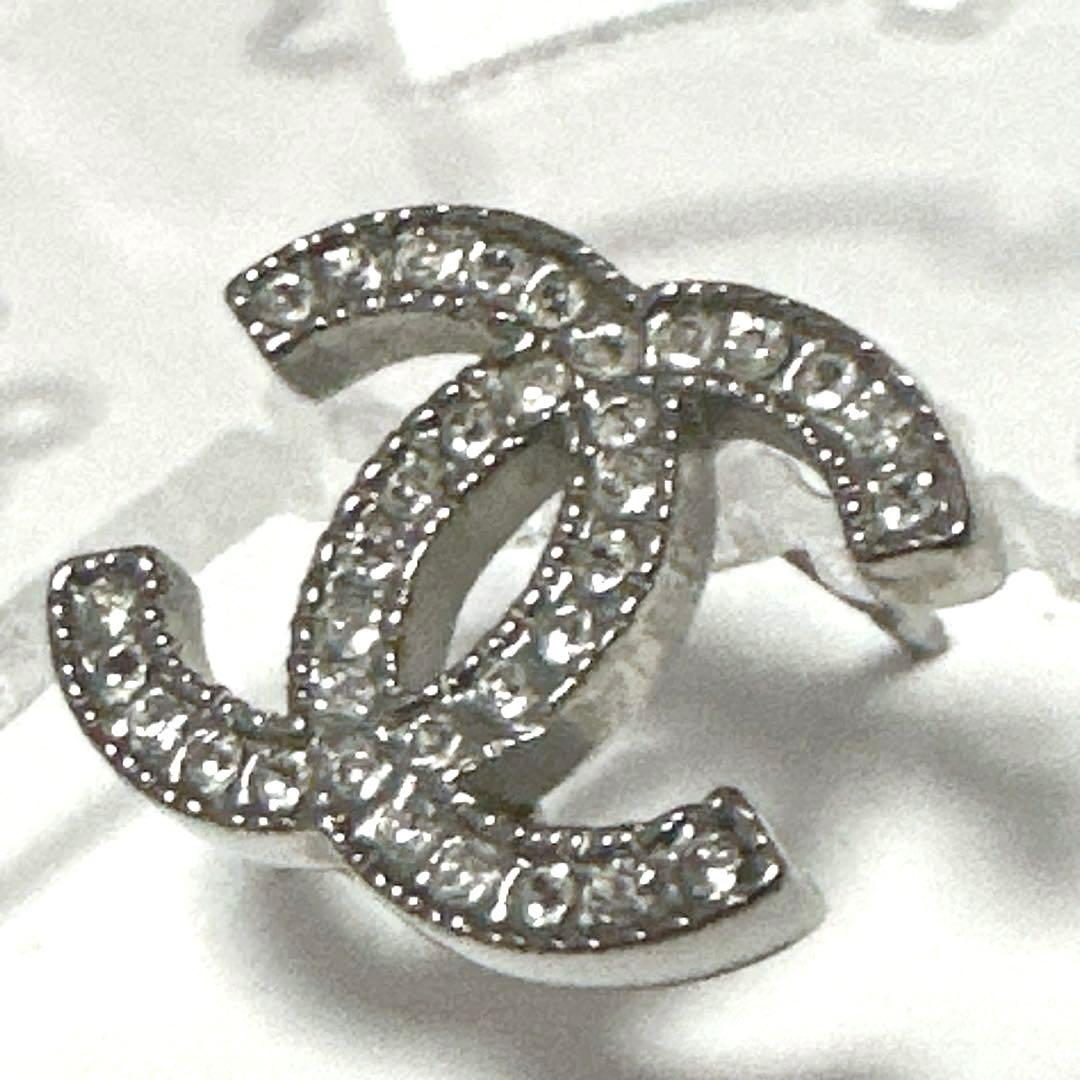 シャネル　CHANEL　ピアス　ココマーク　シルバー　メタル　ラインストーン