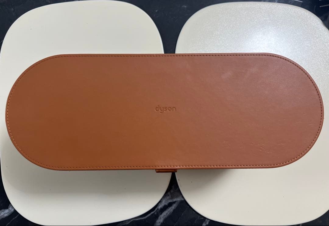 Dyson AirwrapスタイラーHSO1 アタッチメント付ヘアドライヤー