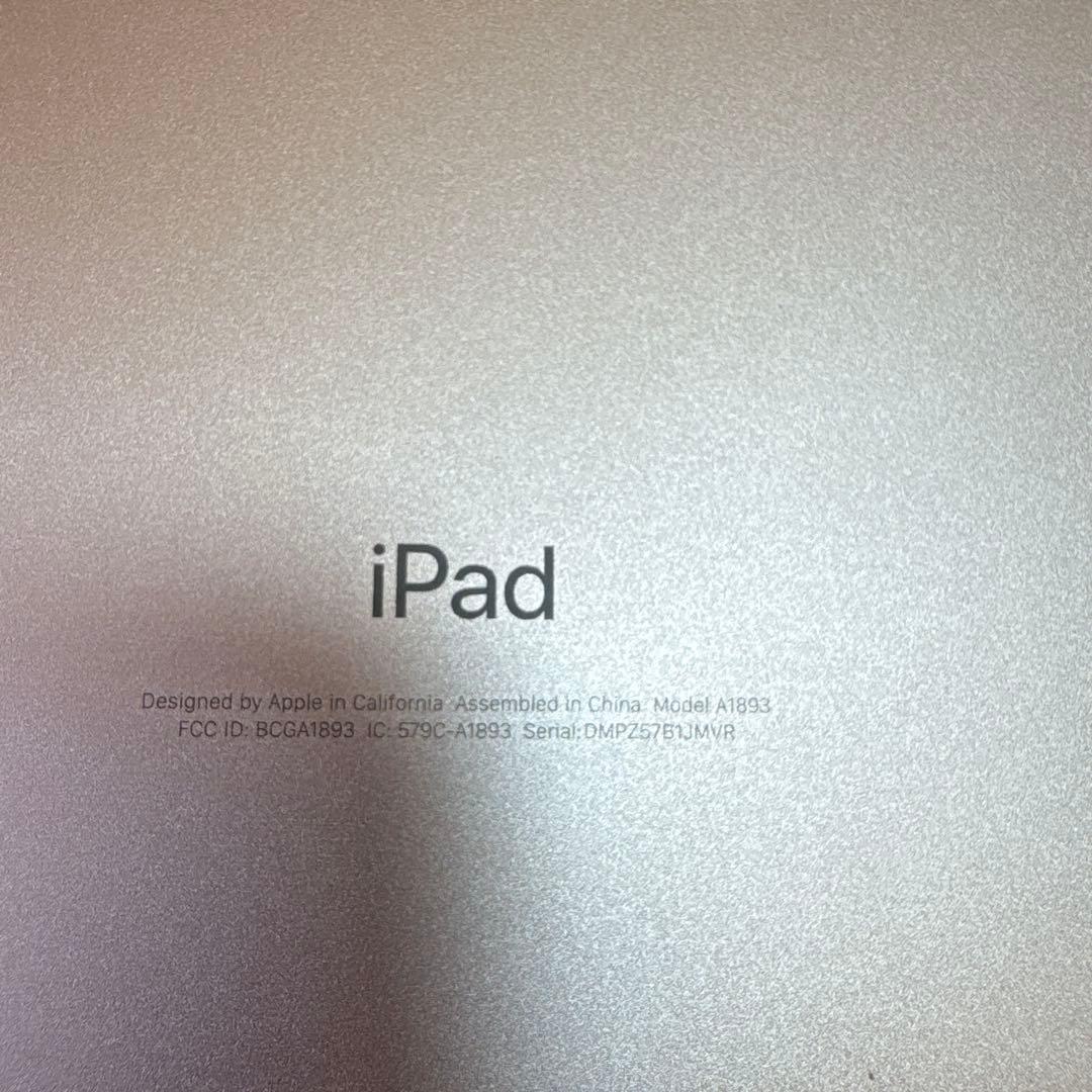 iPad 第6世代 32GB WiFiモデル　ピンクゴールド