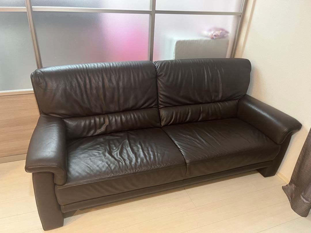 大塚家具　レザー 3人掛けソファ