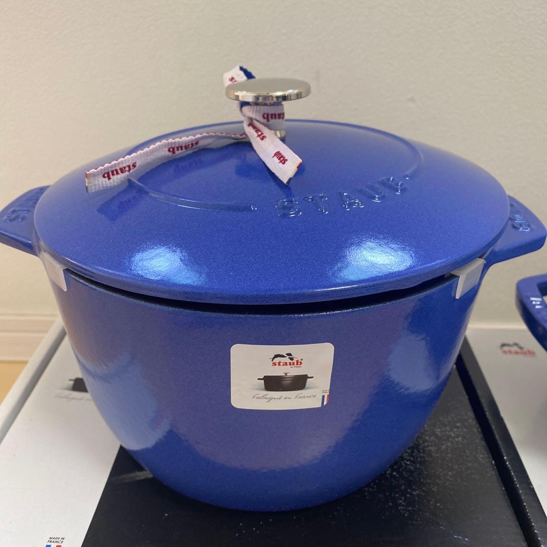 ストウブココットラウンド22cmとラココットゴハン20cmブルーベリー2個セット