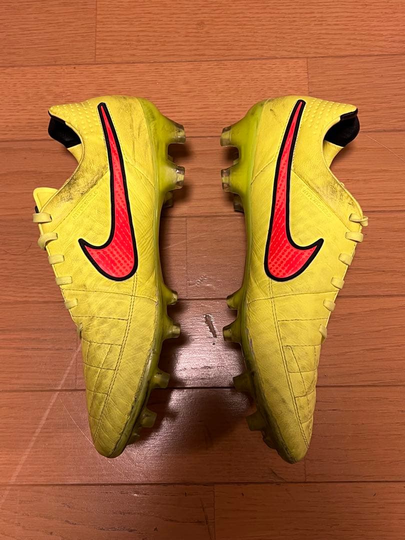 Nike ティエンポ　レジェンド