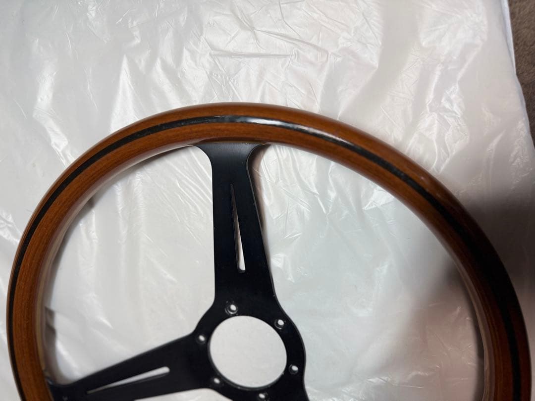 ナルディ ウッド ブラックスポーク ホーンボタン付ステアリングホイール　当時物