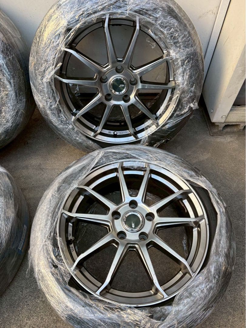 【新品未使用タイヤ】17インチアルミ＋スタッドレスタイヤ4本セット