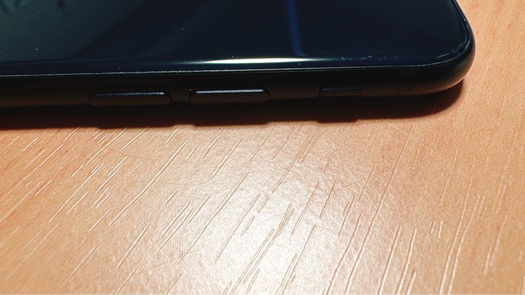 iPhone SE 第3世代 64GB ミッドナイト SIMフリー化済み