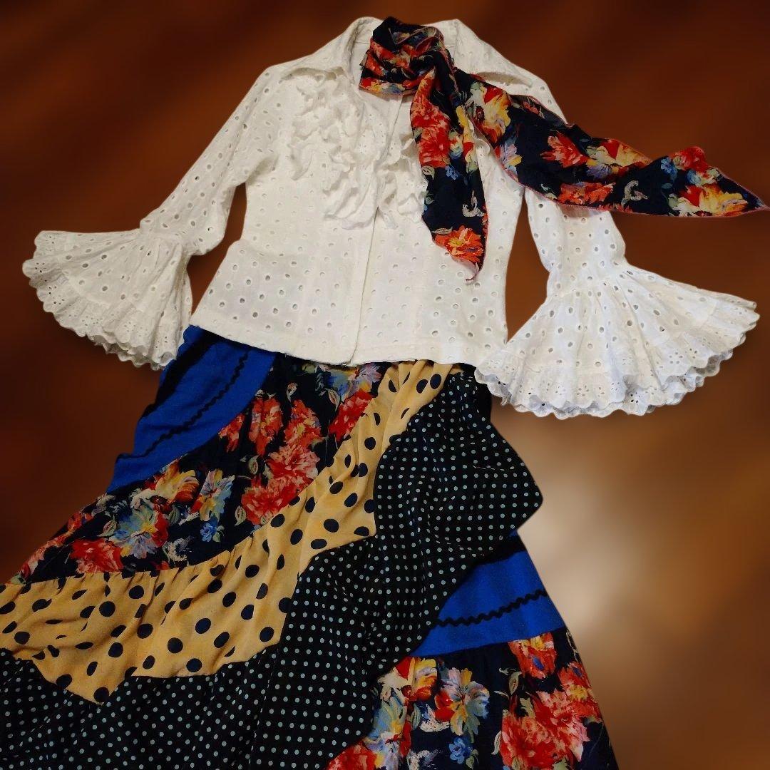 ドセデルフラメンコ☆フラメンコ衣装☆3点セット☆ファルダ☆ピキージョ☆ブラウス