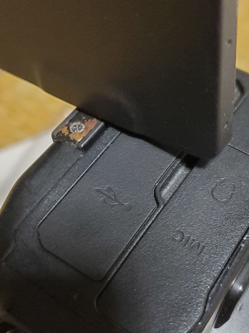 Canon EOS R6 ボディ本体 中古品 LP-E6NH 2個