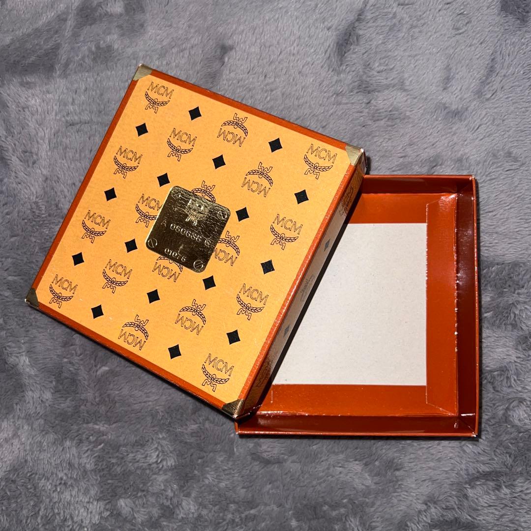 ブランド空箱 LOUIS VUITTON PRADA MCM G-SHOCK 他