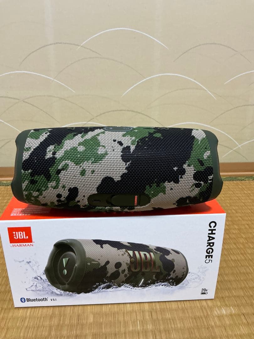 JBL charge5 スクワッド