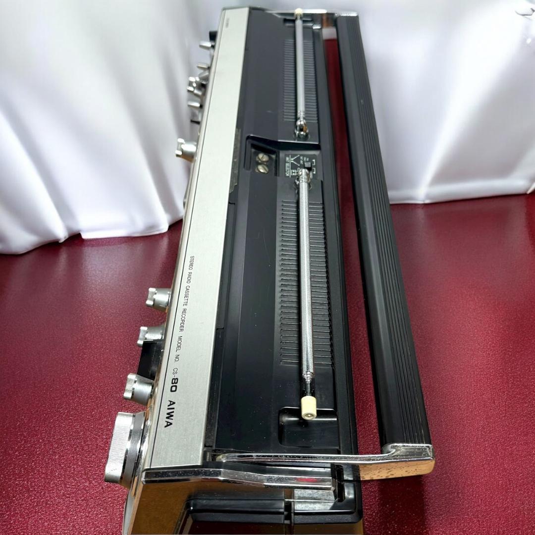 ☆良品 AIWA CS-80 ラジカセ FM AM ラジオ カセットレコーダー