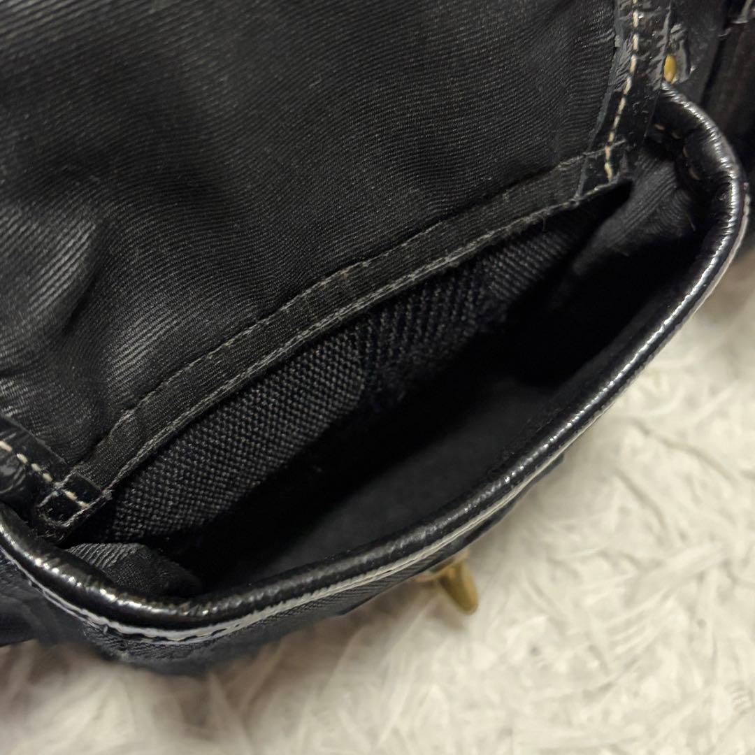 【美品】コーチ　レガシー　ワンショルダーバッグ　シグネチャー　ターンロック　黒