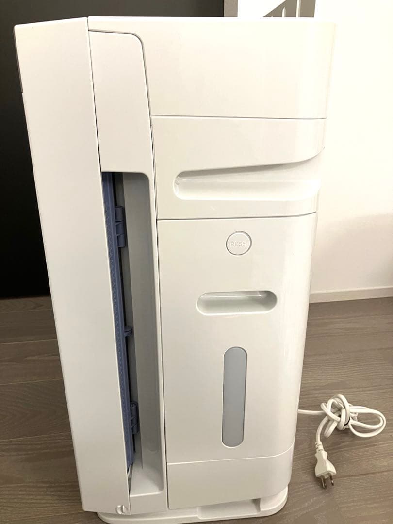 極美品 ダイキン 加湿 ストリーマ 空気清浄機 MCK70T-W 大型31畳