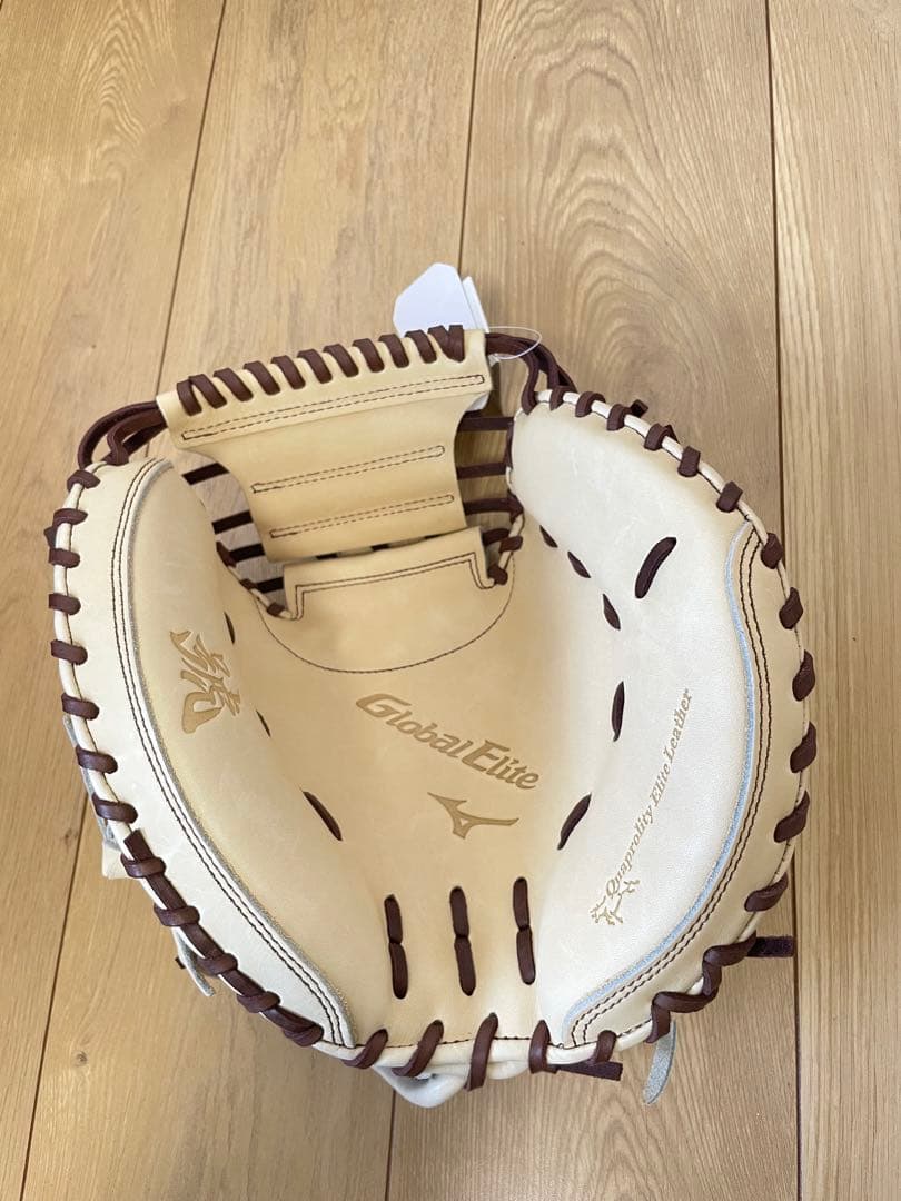 ミズノ　Global Elite 限定捕手用硬式グローブ