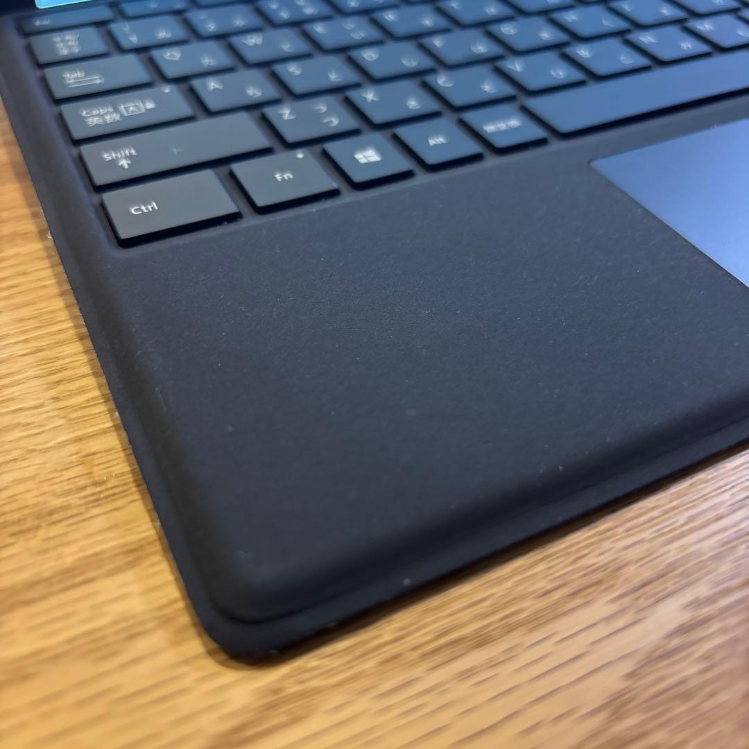 【値下げ】Microsoft Surface Pro 7 256GB 8GB