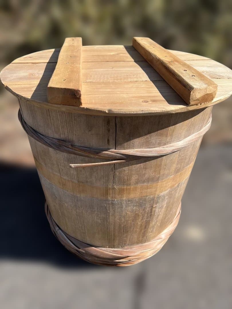 漬物樽　木製　蓋付き③