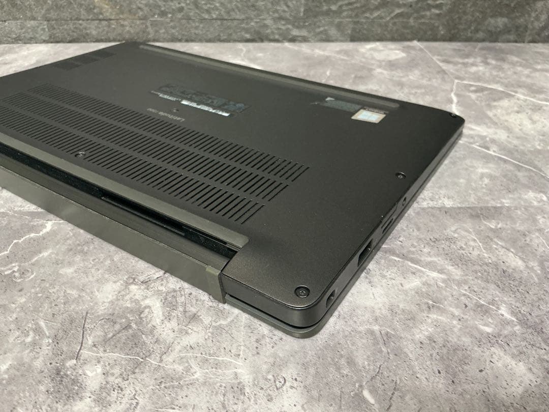DELL LATITUDE corei7 メモリ16GB m.2SSD512GB