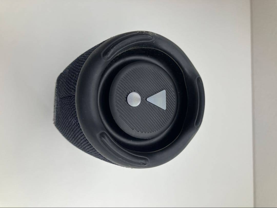 JBL CHARGE 5 ブラック ワイヤレススピーカー【国内正規品・箱付き】