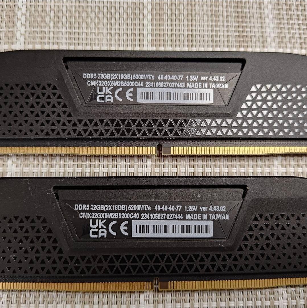 CORSAIRメモリー　 DDR5 32GB (2x16GB) 5200MT/s
