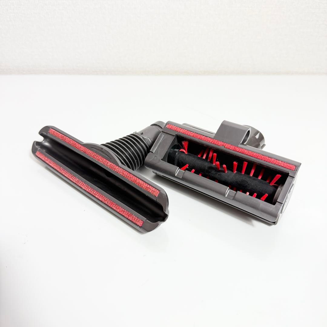 dyson DC62 サイクロン式スティッククリーナー スタンド付き　ダイソン