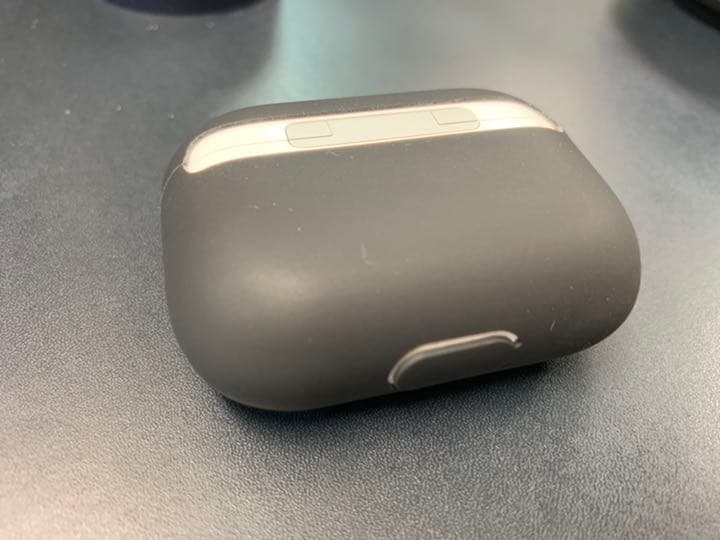 Airpods pro 美品　付属品完備　ケース付き