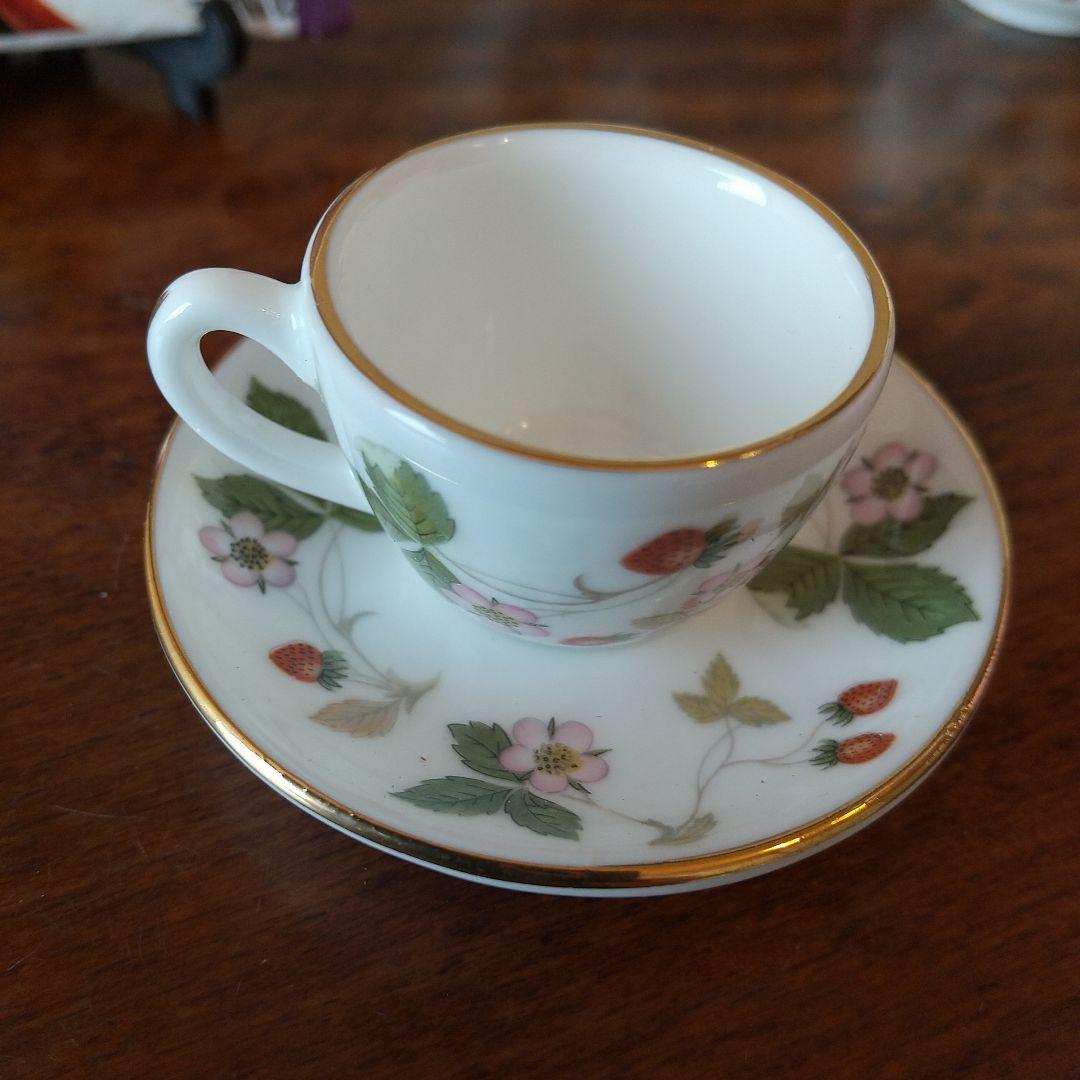 【箱入り新品】ウェッジウッド ワイルドストロベリー ミニチュアティーセット