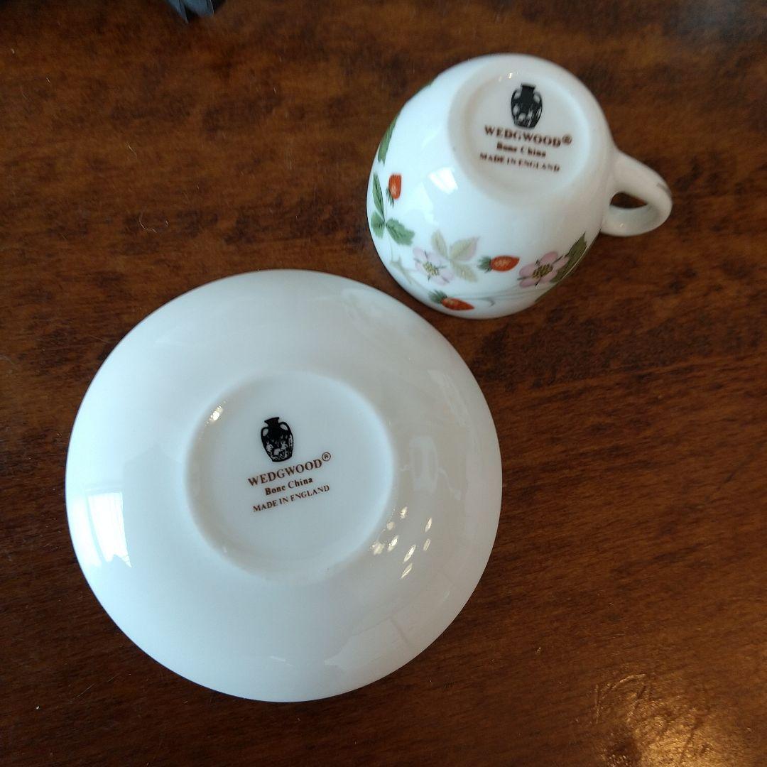 【箱入り新品】ウェッジウッド ワイルドストロベリー ミニチュアティーセット