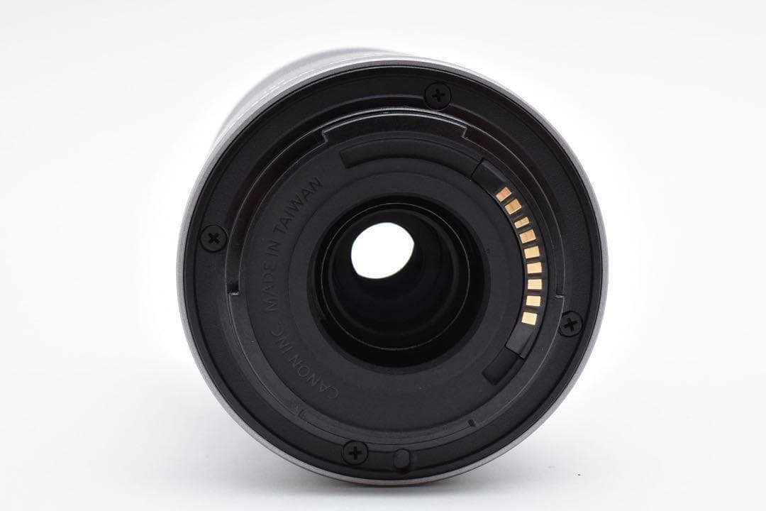 【極美品】 キヤノン CANON EF-M 55-200mm IS STM