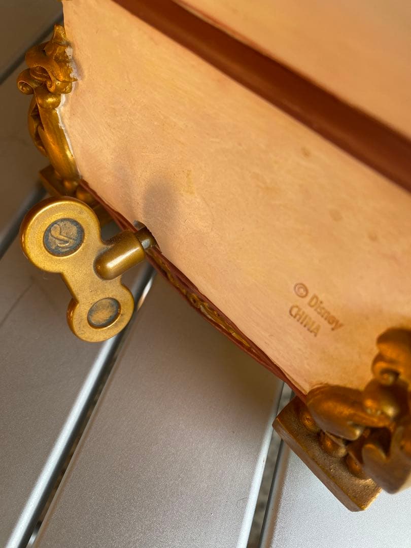 ティンカーベル　スノードーム型オルゴール　ディズニー　オルゴール　スノードーム