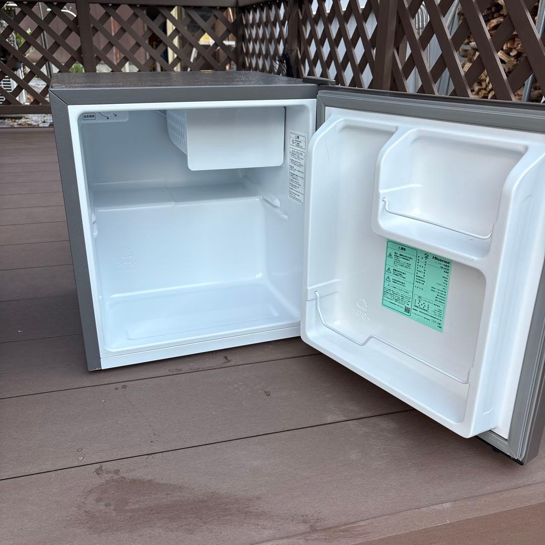 ハイセンス　小型冷蔵庫 HR-A45S 2025年製