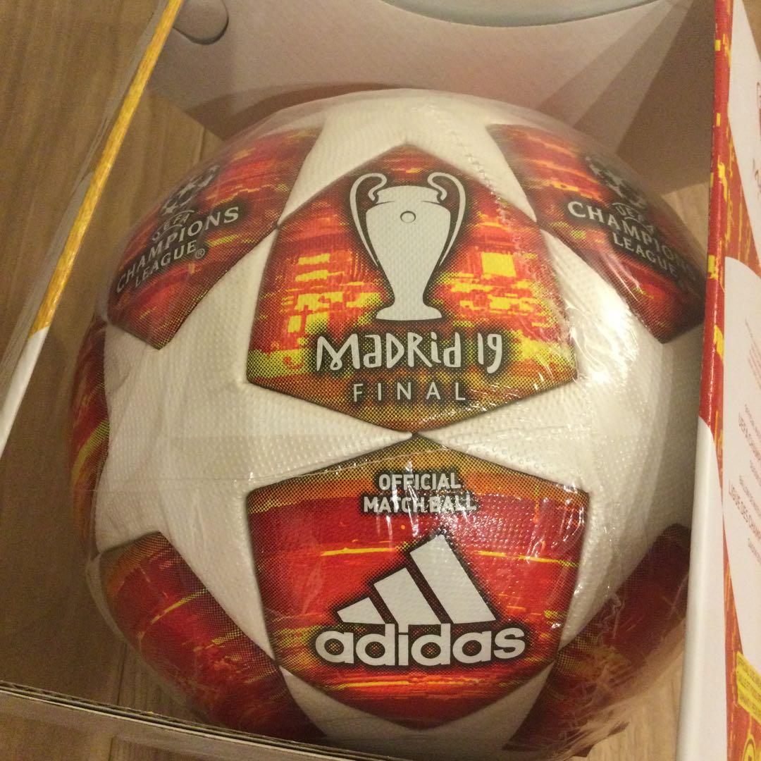 アディダス　フィナーレ 公式球　チャンピオンズリーグ　新品