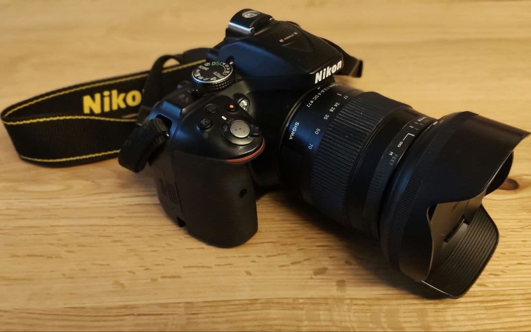 【超お得】Nikon デジタル一眼レフ D5300 フルセット