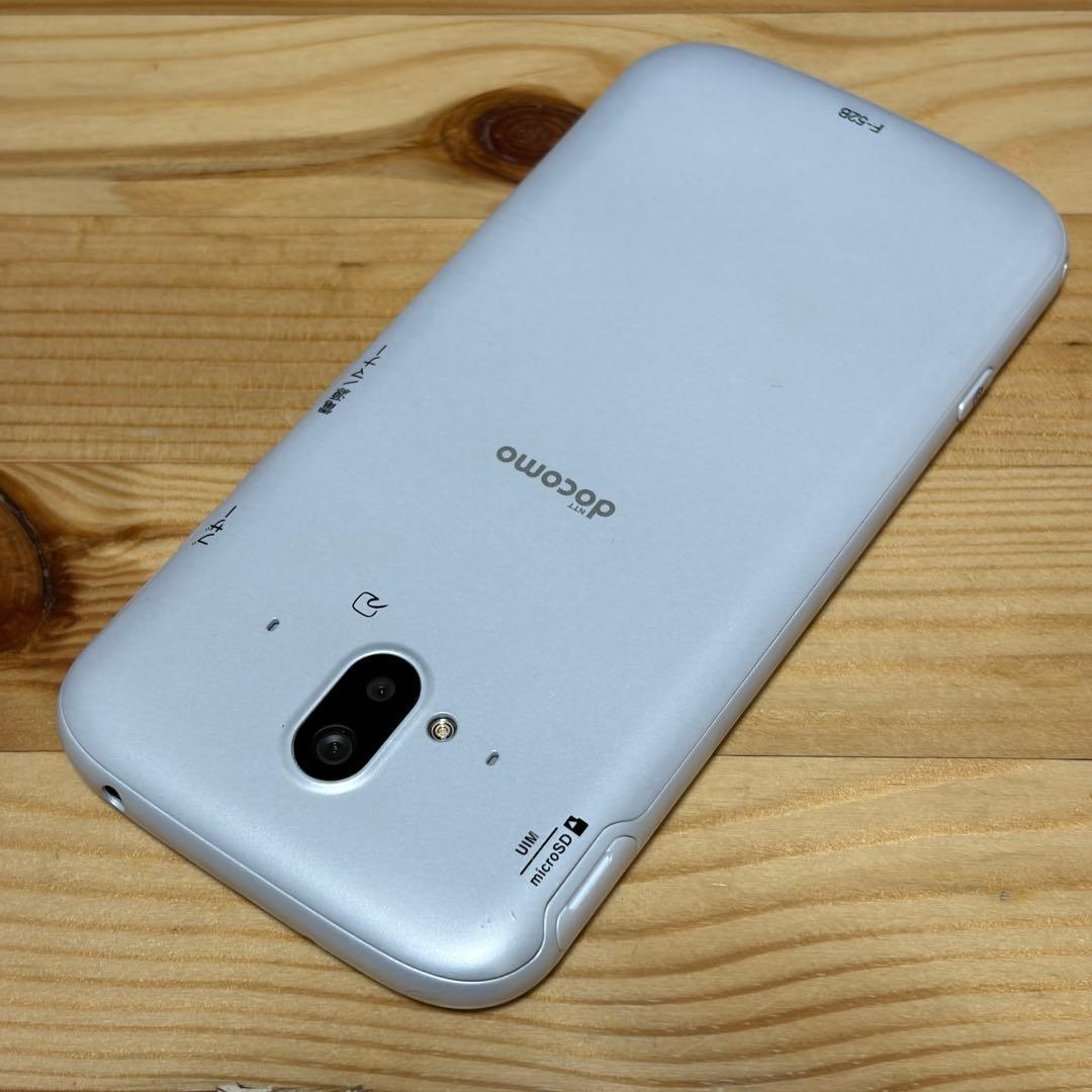 富士通　らくらくスマートフォン　F-52B 11385