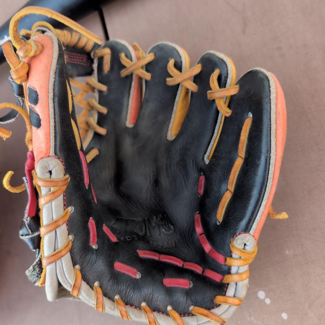 硬式用グローブとバットセット